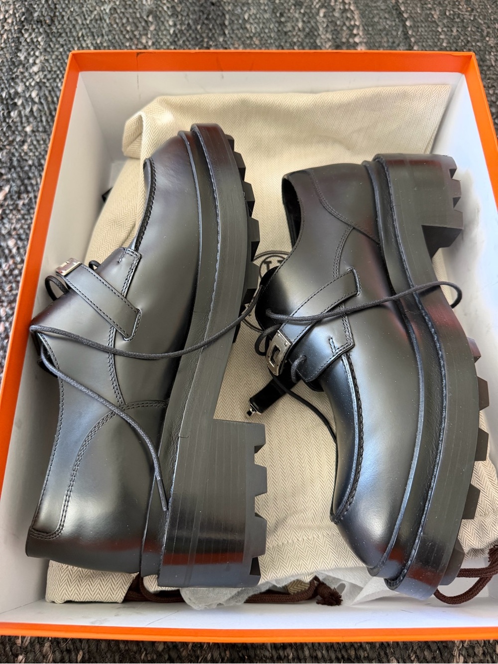 Hermes Derby First loafer. Never worn. Black. 40.5 - Picture 2 of 8